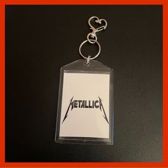 NWT. Metallica Double Side Keychain - Picture 1 of 5